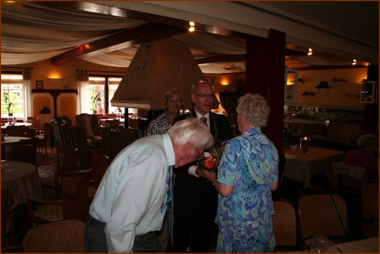 935 Willy & Gerard 214 Burgemeester